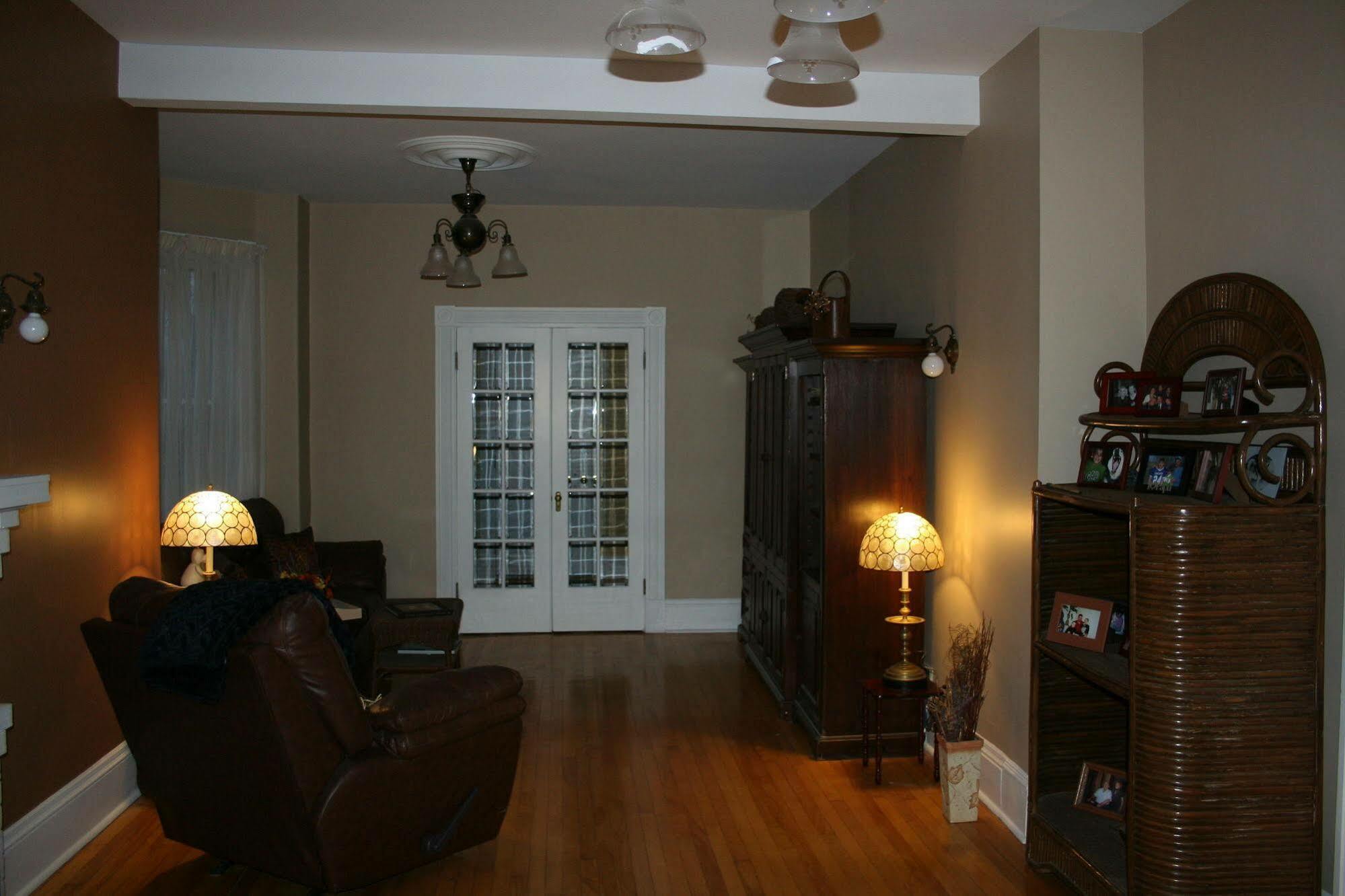 Sackville Bed And Breakfast Bagian luar foto