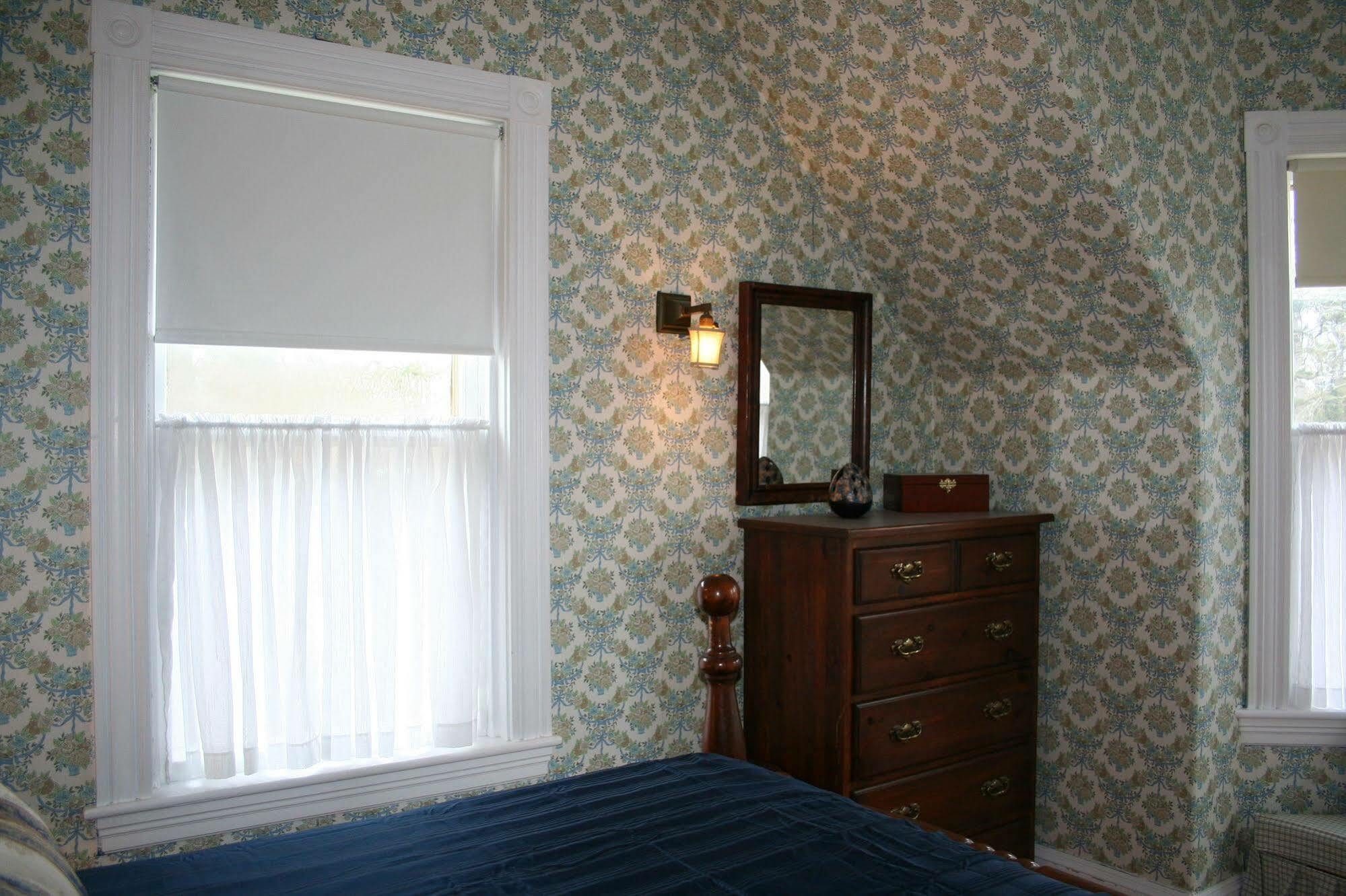 Sackville Bed And Breakfast Bagian luar foto