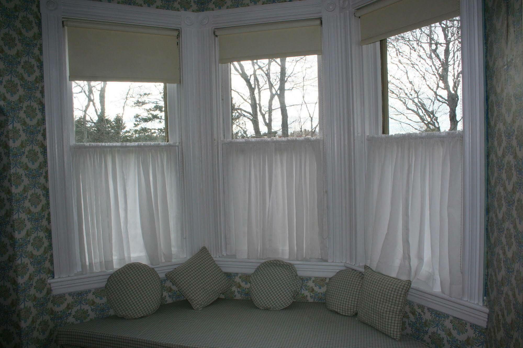 Sackville Bed And Breakfast Bagian luar foto